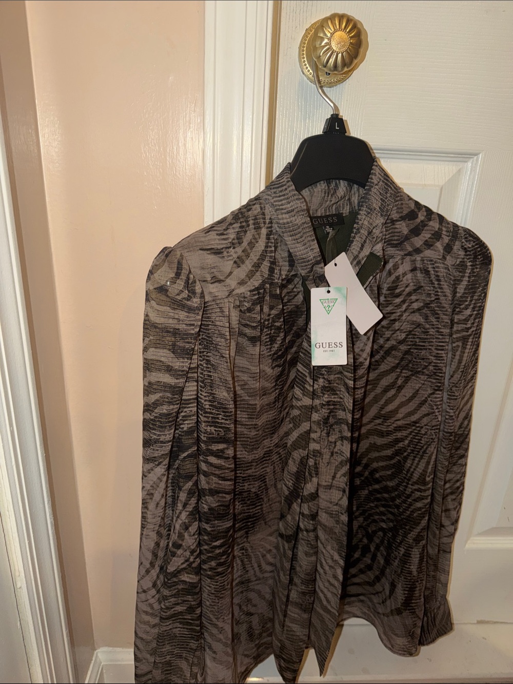 Guess Women’s Front-tie Blouse